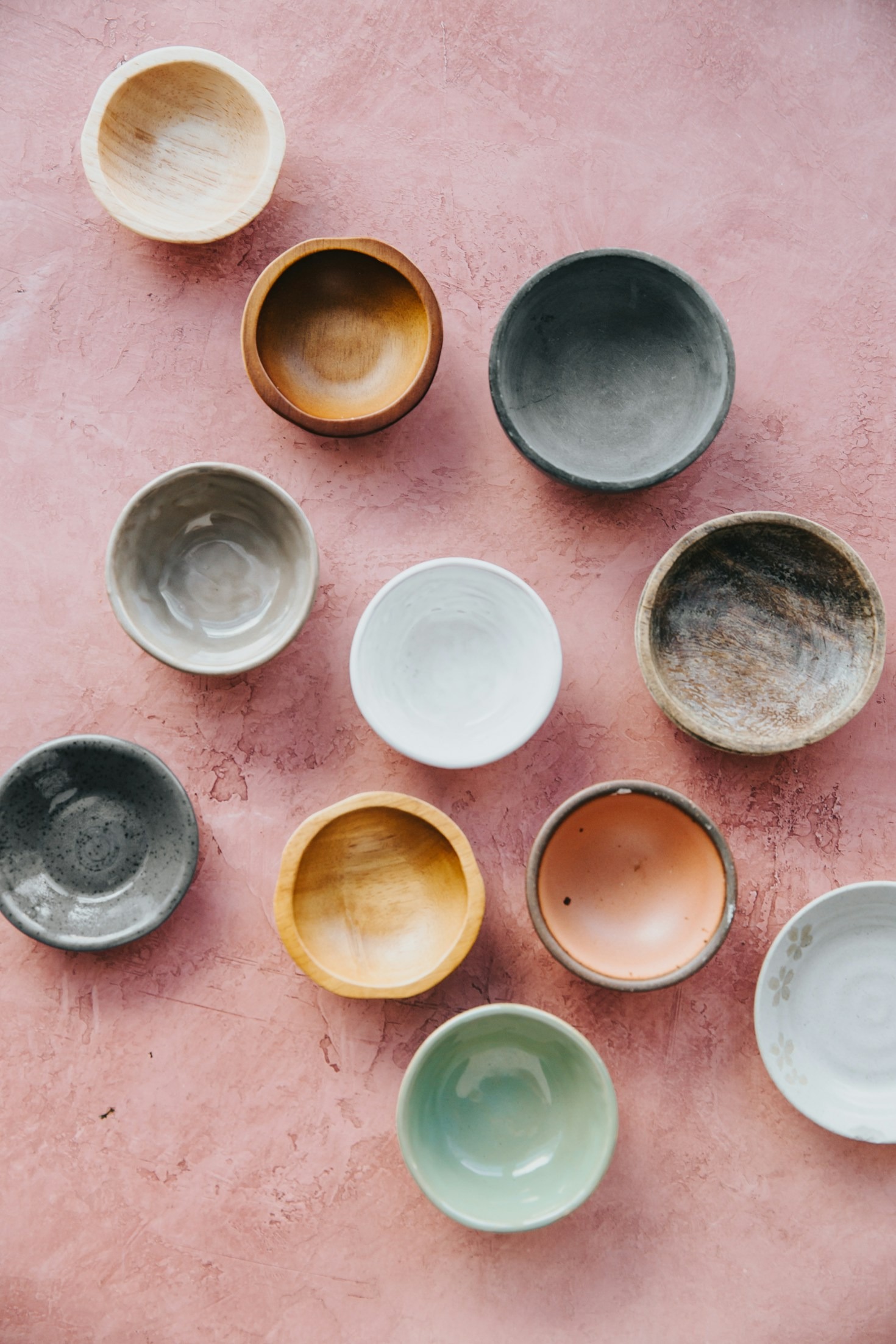 Tips for Decorating with Desert-Inspired Ceramics
